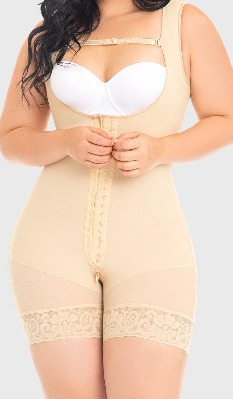 F0065 Faja corta con mayor cobertura en la espalda