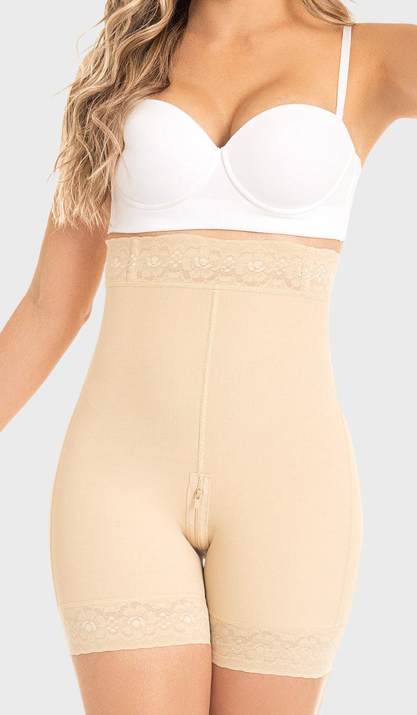 SXA0327 Short corto con talle extra alto